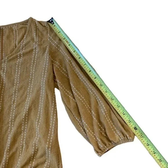 W5 Patterned Blouse Size Small - Picture 10 of 10